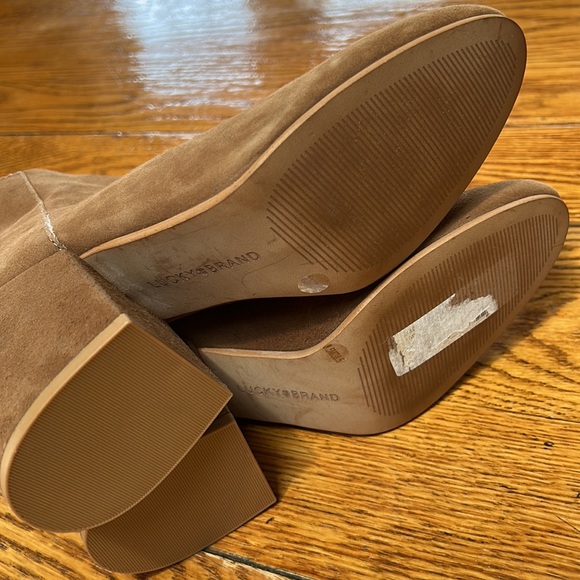 Lucky Brand LK Ravynn style leather suede booties.  Great condition. Size 8.5. - Picture 7 of 13